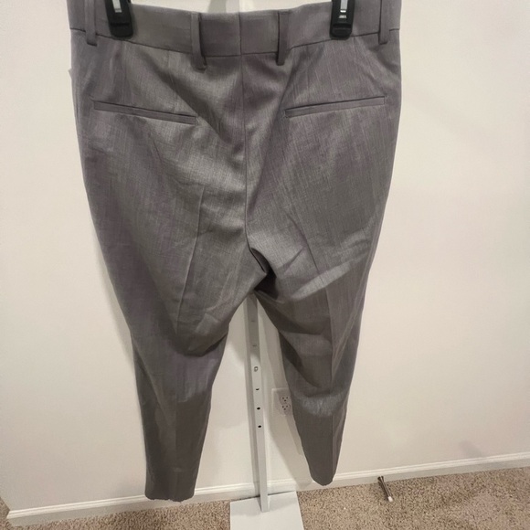 BOSS GRAY FLAT FRONT TROUSER/ 34R / NWT - Picture 2 of 4